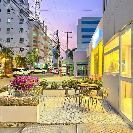 Stanza Hotel Монтерія Екстер'єр фото
