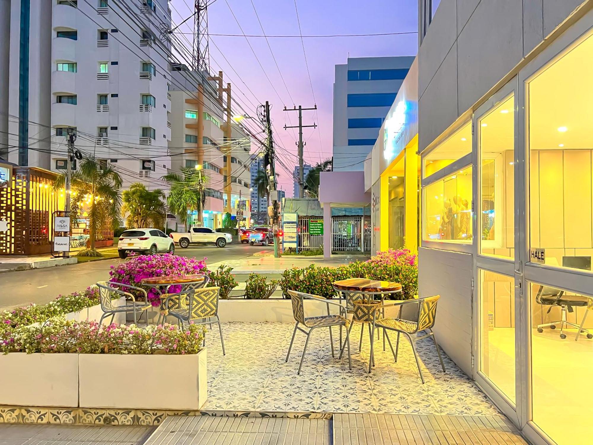Stanza Hotel Монтерія Екстер'єр фото